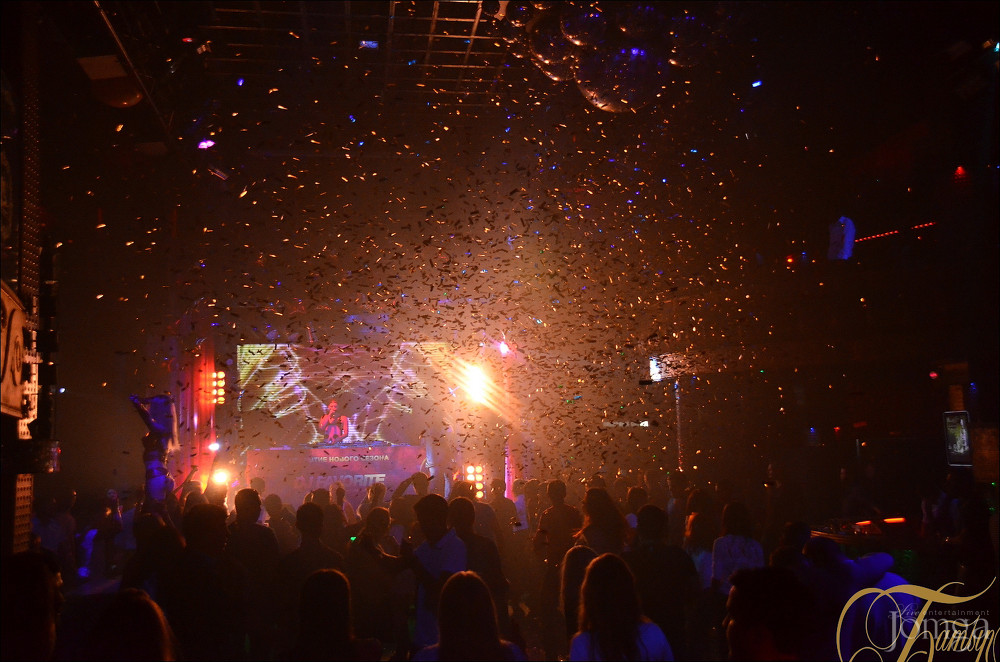 Фотография с DJ FAVORITE в Батыр