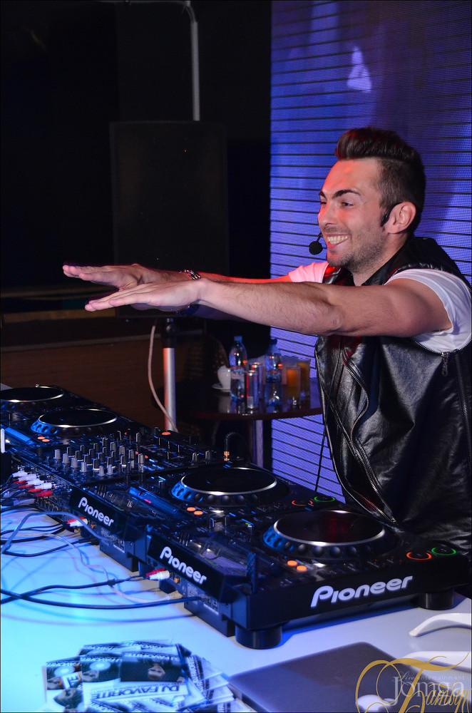 Фотография с DJ FAVORITE в Батыр