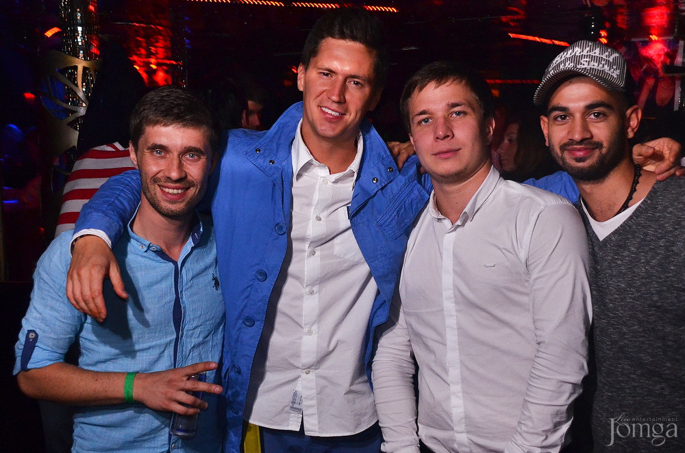 Фотография с ПОП KULT в Батыр