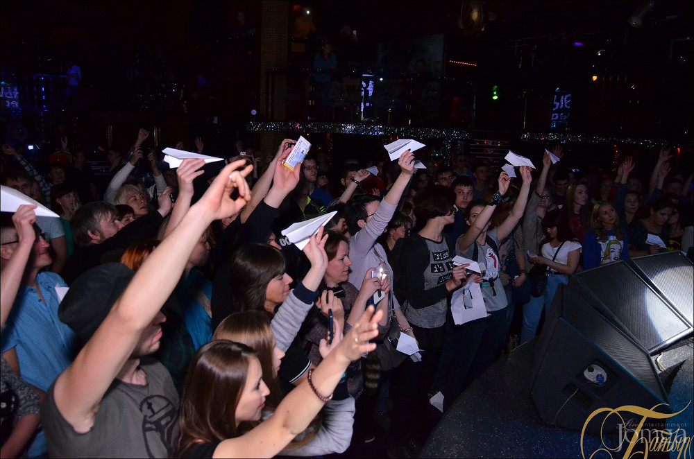 Фотография с ДИАНА АРБЕНИНА И "НОЧНЫЕ СНАЙПЕРЫ" в Батыр