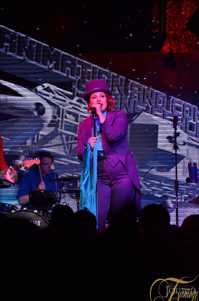 Фотография с ЕВА ПОЛЬНА в Батыр