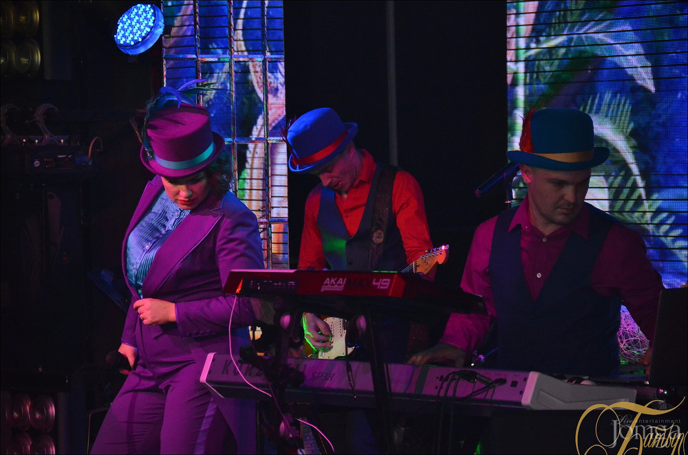 Фотография с ЕВА ПОЛЬНА в Батыр