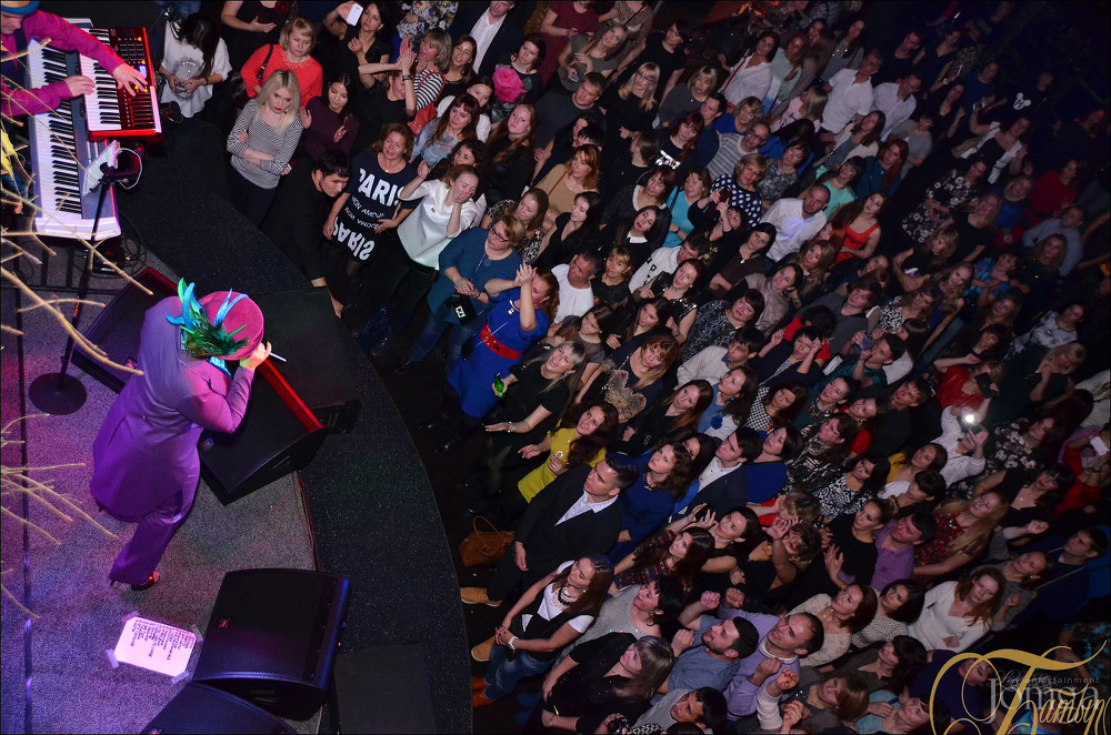 Фотография с ЕВА ПОЛЬНА в Батыр