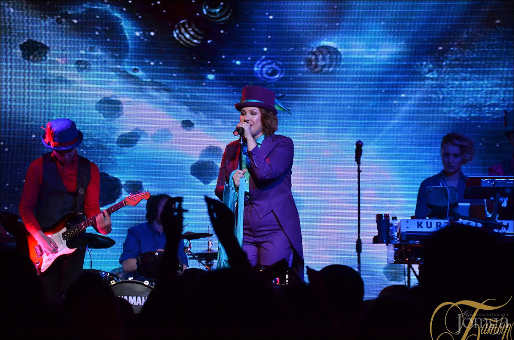 Фотография с ЕВА ПОЛЬНА в Батыр