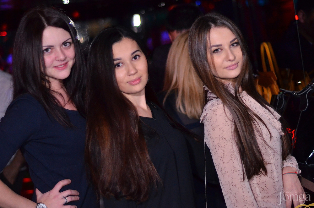 Фотография с ТАНЦУЙ И ПОВИНУЙСЯ в Батыр