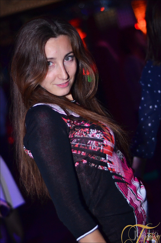 Фотография с ТАНЦУЙ И ПОВИНУЙСЯ в Батыр