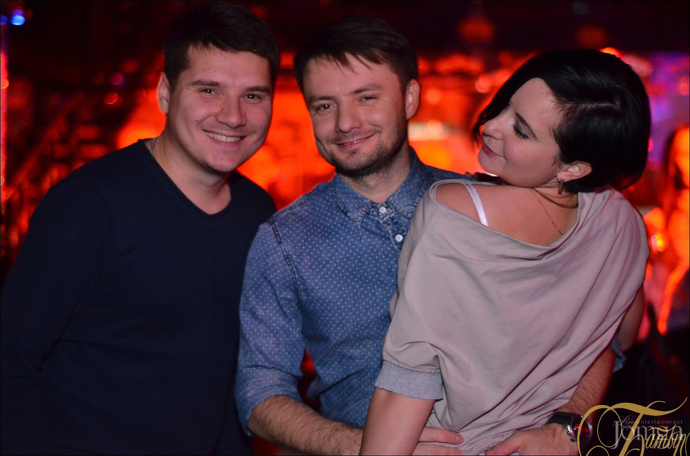 Фотография с ТАНЦУЙ И ПОВИНУЙСЯ в Батыр