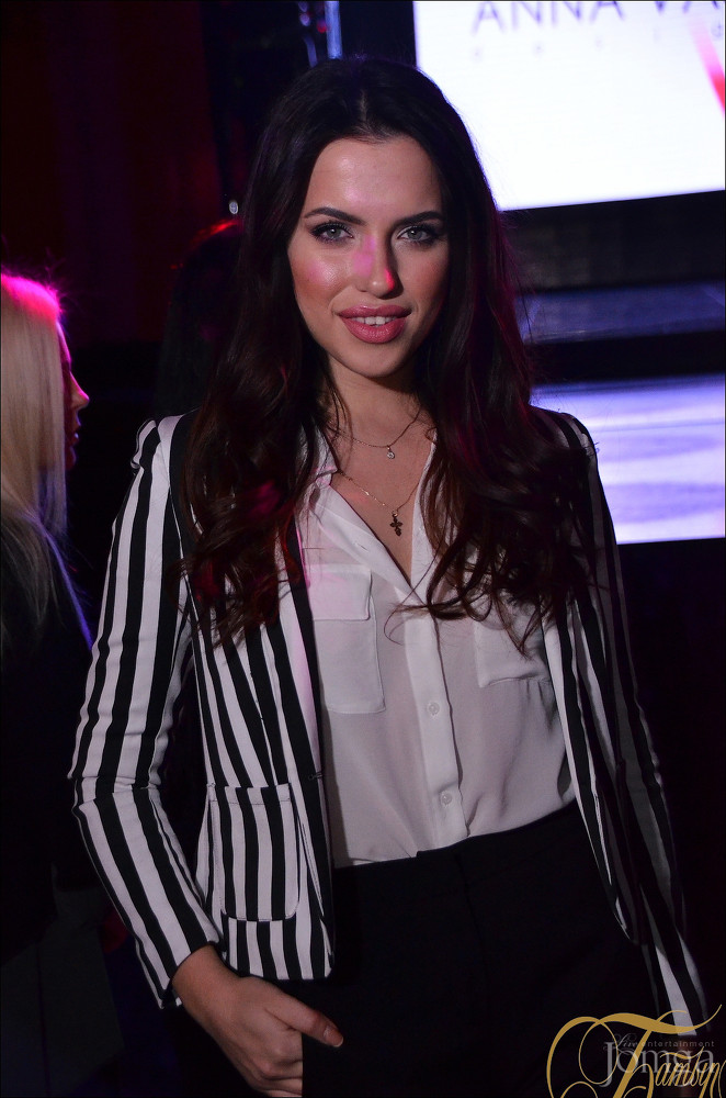 Фотография с СУПЕРМОДЕЛЬ 2015 в Батыр