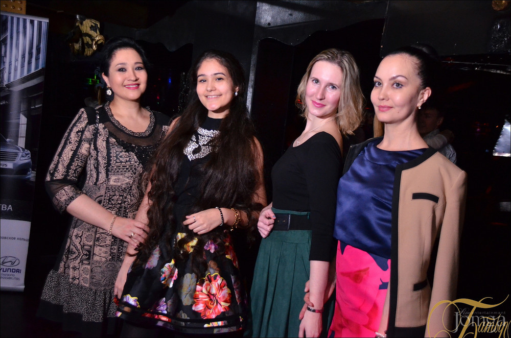Фотография с СУПЕРМОДЕЛЬ 2015 в Батыр
