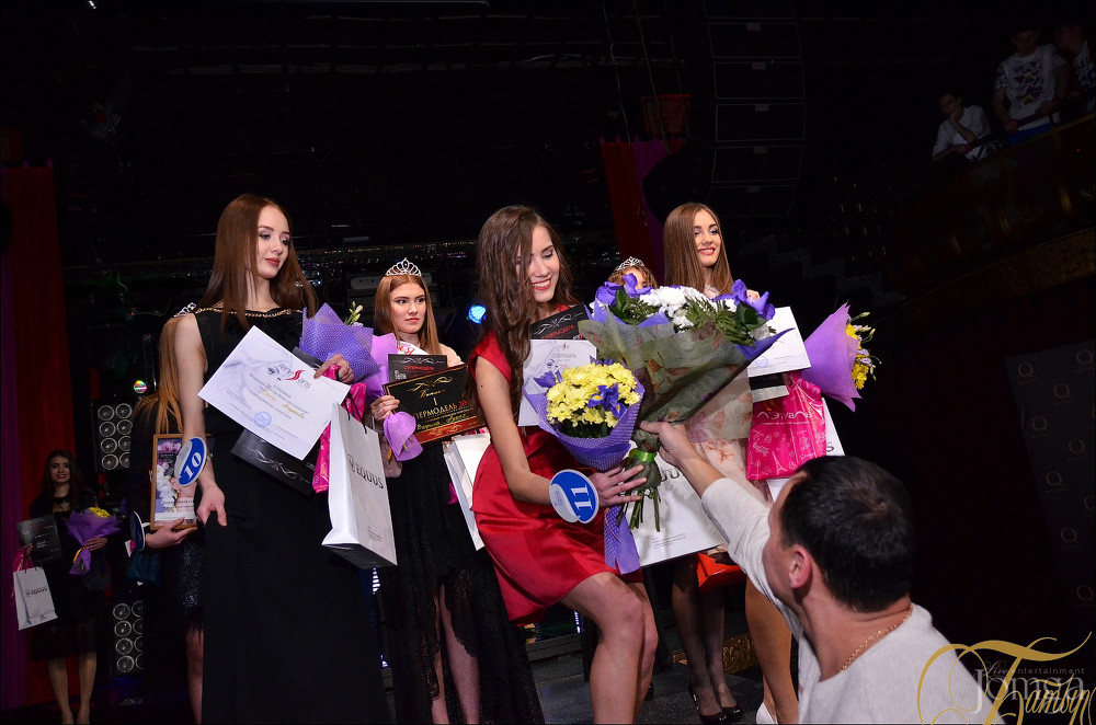 Фотография с СУПЕРМОДЕЛЬ 2015 в Батыр