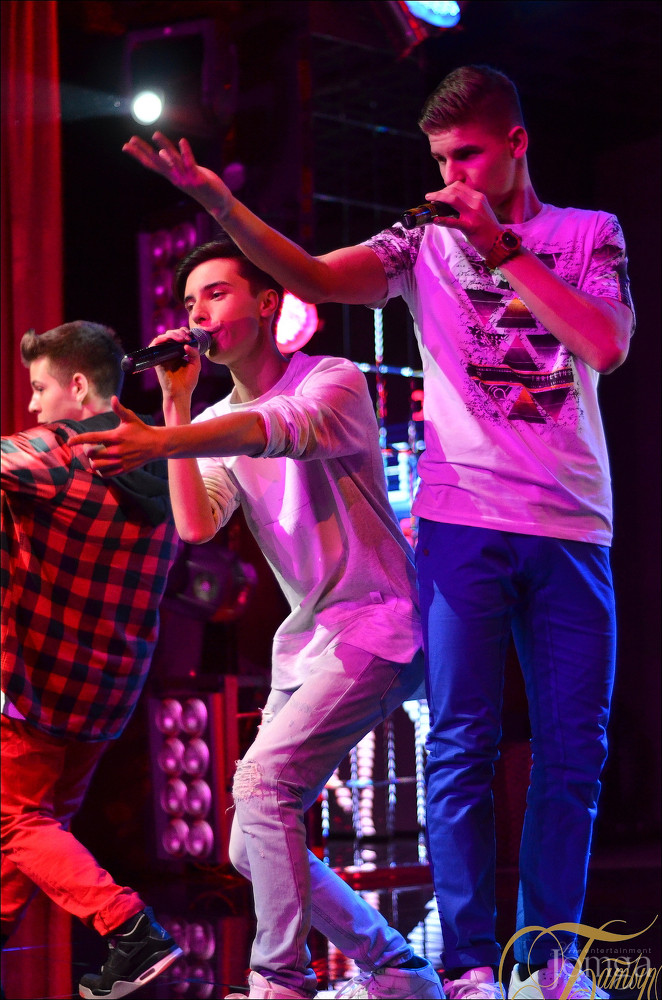 Фотография с СУПЕРМОДЕЛЬ 2015 в Батыр