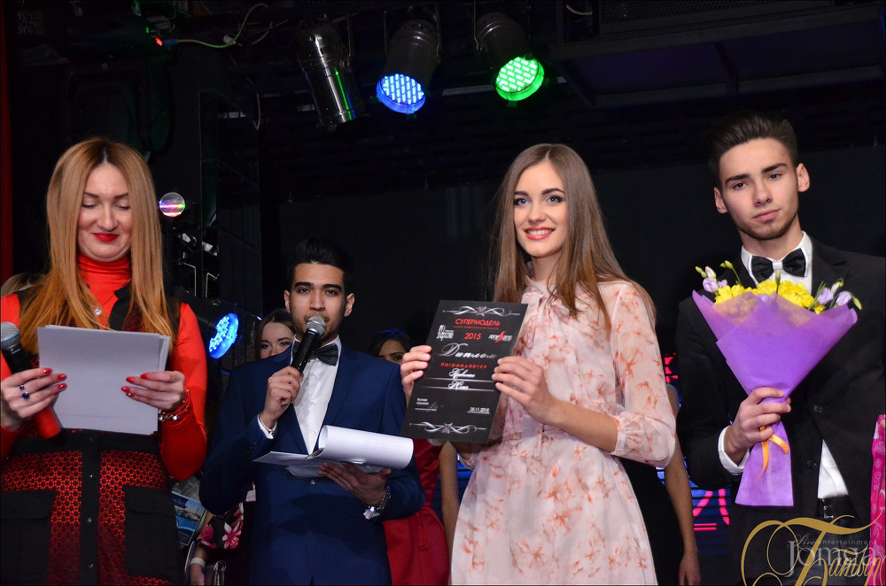 Фотография с СУПЕРМОДЕЛЬ 2015 в Батыр