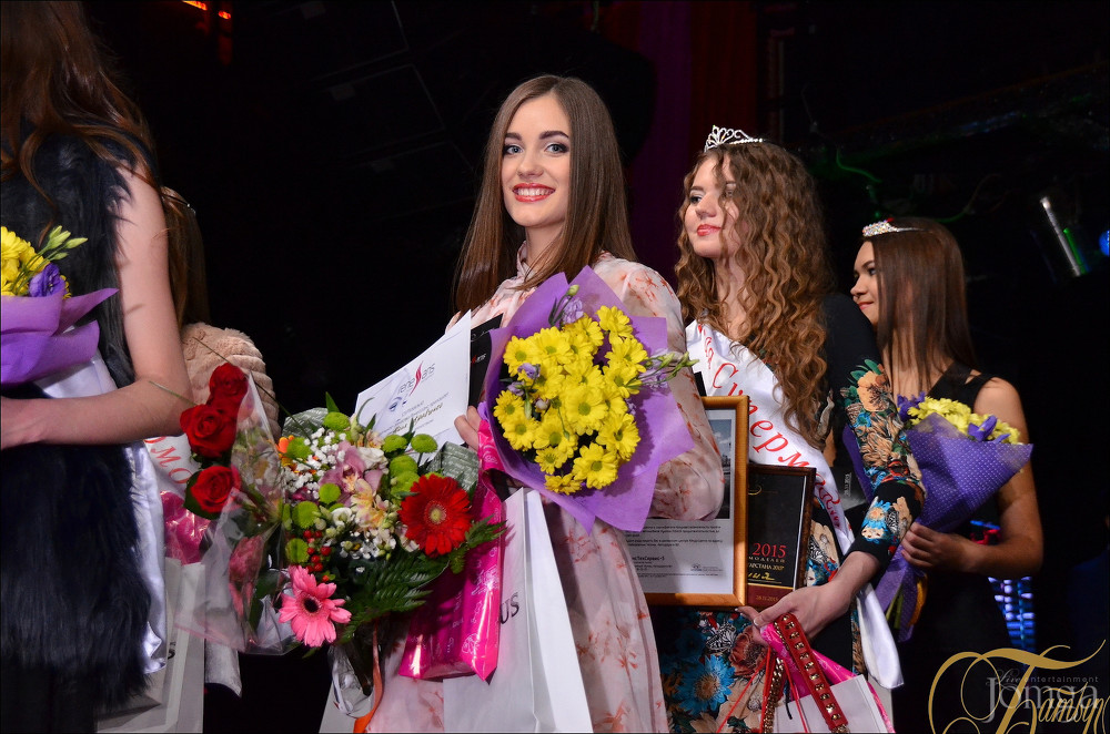 Фотография с СУПЕРМОДЕЛЬ 2015 в Батыр