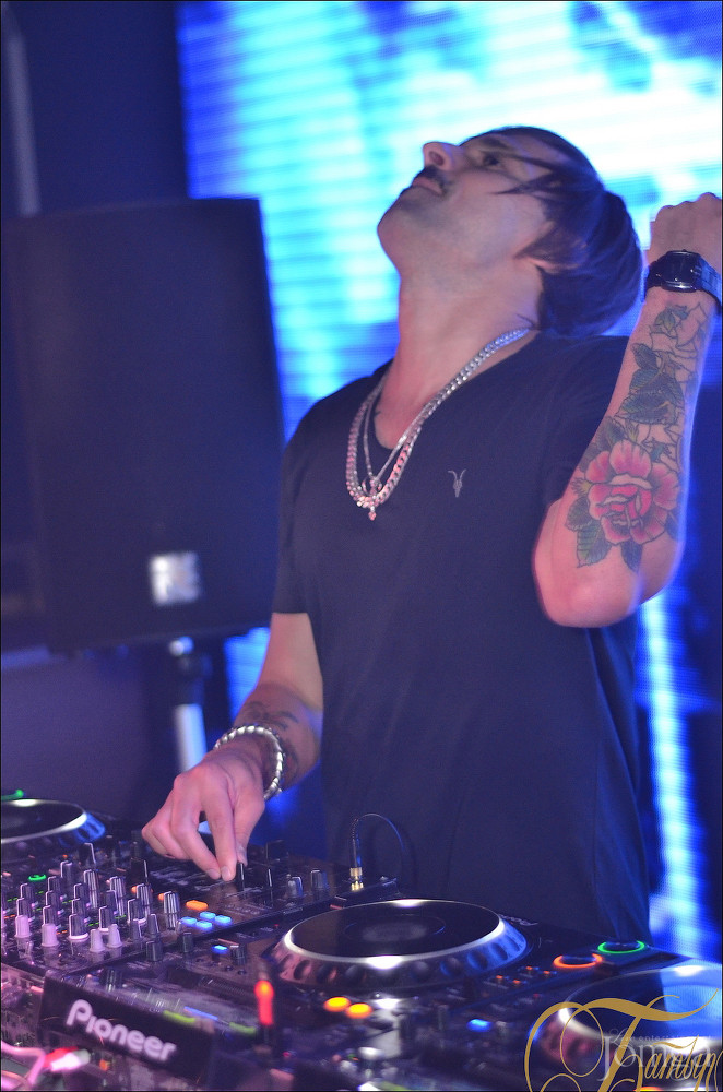 Фотография с DJ MILLER в Батыр