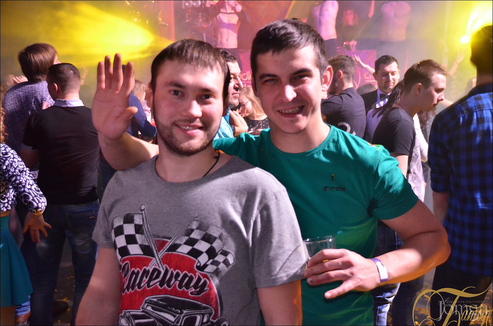 Фотография с НАМ 18 ЛЕТ в Батыр