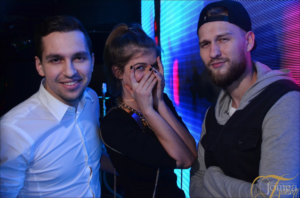 Фотография с НАМ 18 ЛЕТ в Батыр