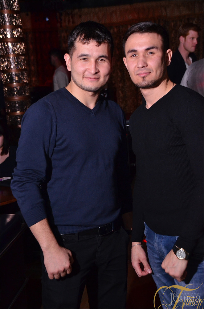 Фотография с СНЕГ КРУЖИТСЯ в Батыр