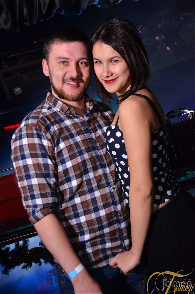 Фотография с СНЕГ КРУЖИТСЯ в Батыр