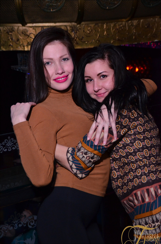 Фотография с СНЕГ КРУЖИТСЯ в Батыр