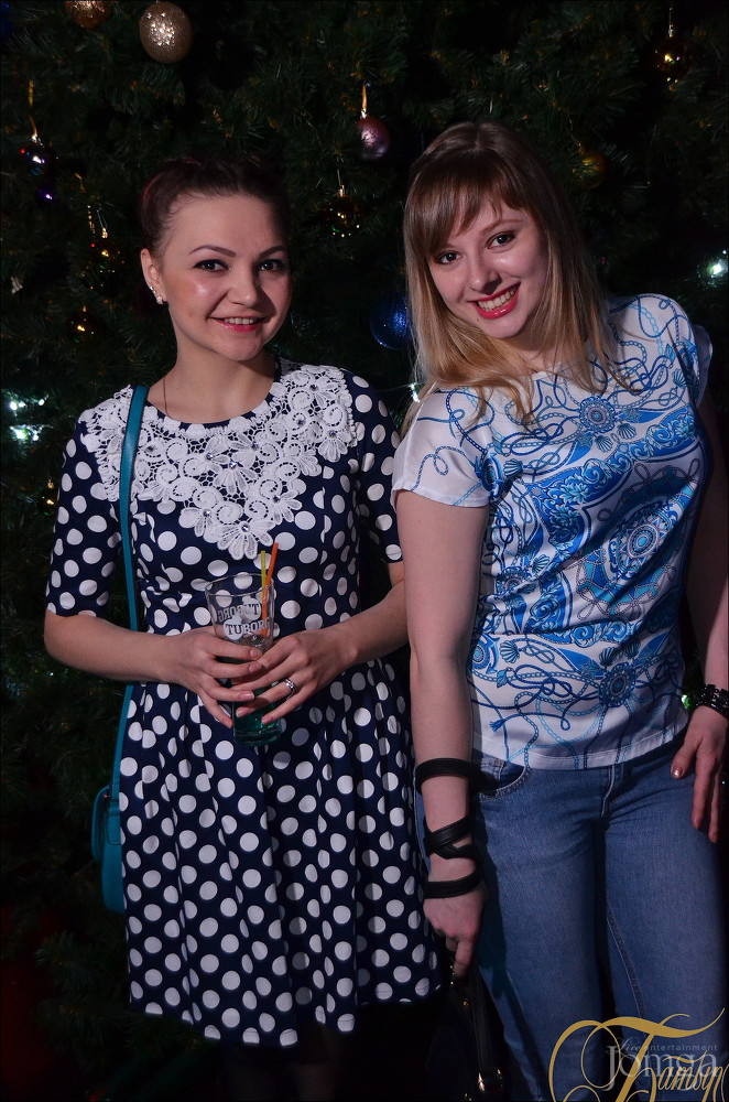 Фотография с СНЕГ КРУЖИТСЯ в Батыр