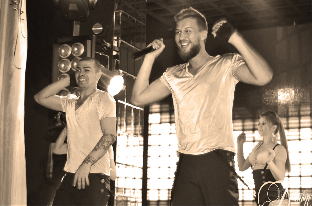 Фотография с GLABAL CHART PARTY в Батыр