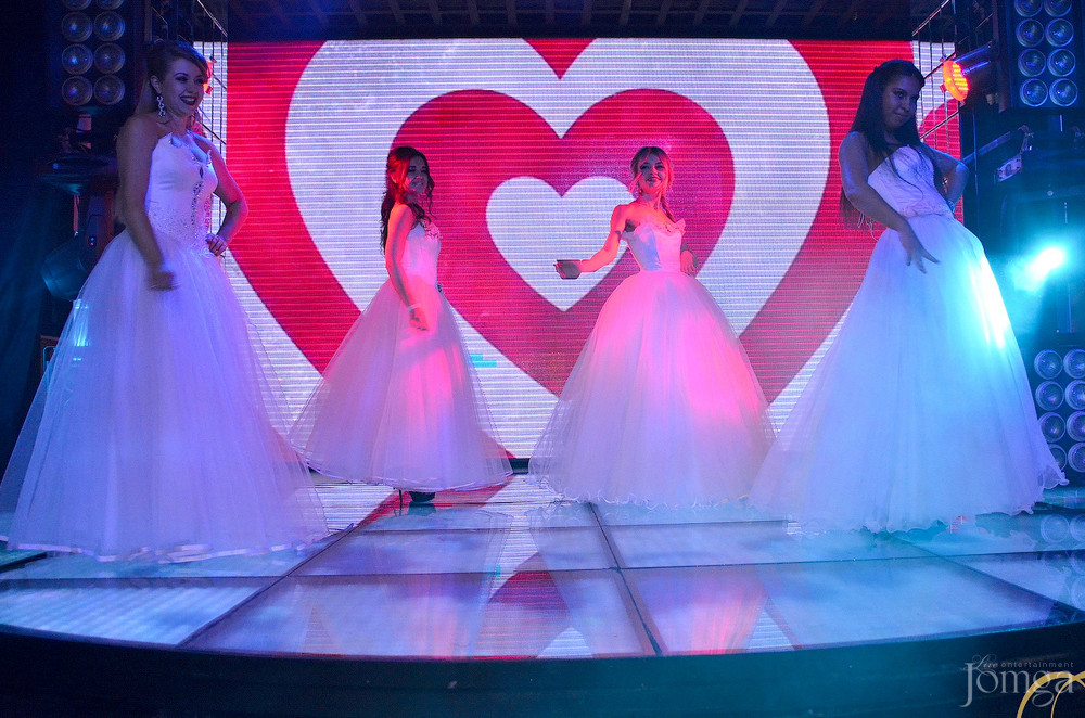 Фотография с FUNNY VALENTINE в Батыр