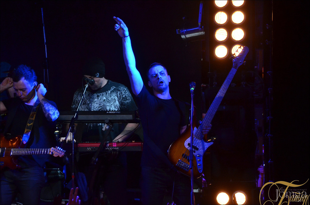 Фотография с группа "ЗВЕРИ" в Батыр