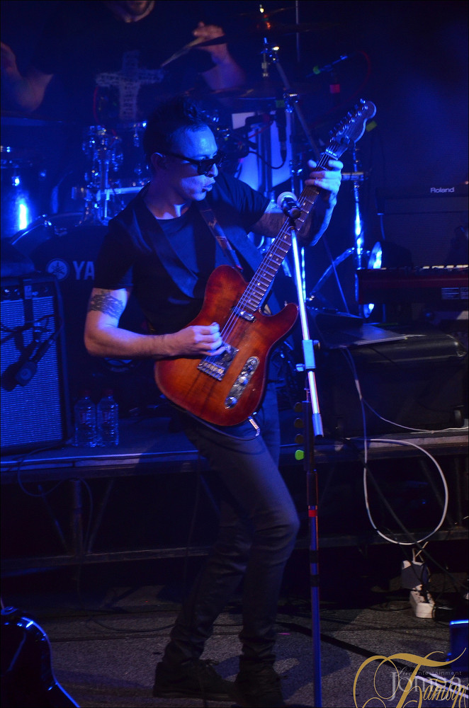 Фотография с группа "ЗВЕРИ" в Батыр