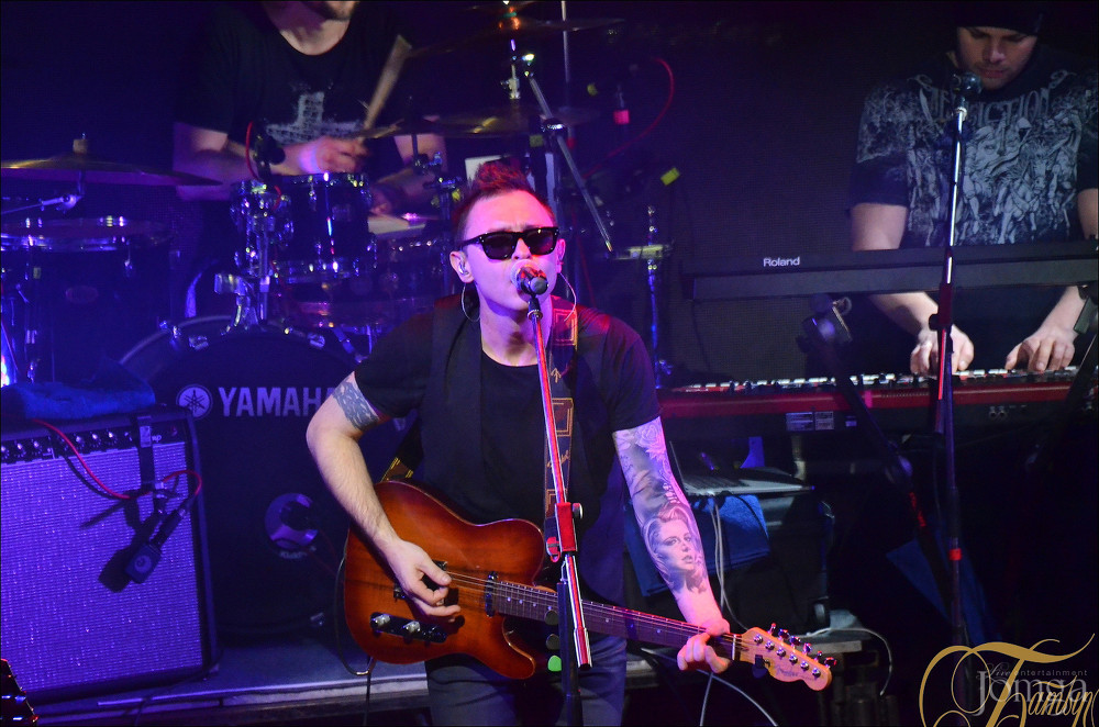 Фотография с группа "ЗВЕРИ" в Батыр