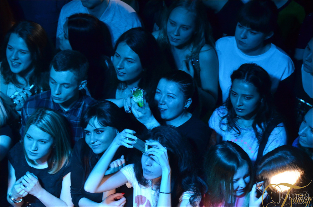 Фотография с группа "ЗВЕРИ" в Батыр