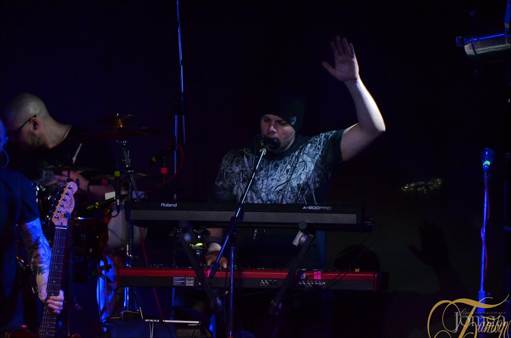 Фотография с группа "ЗВЕРИ" в Батыр