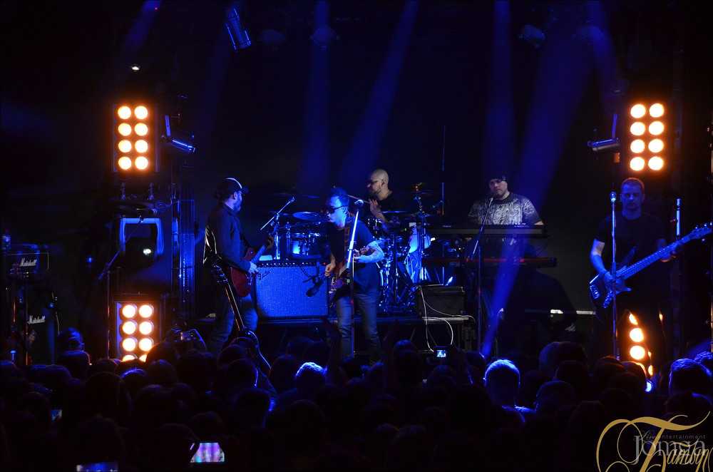 Фотография с группа "ЗВЕРИ" в Батыр