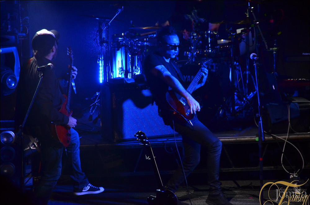 Фотография с группа "ЗВЕРИ" в Батыр