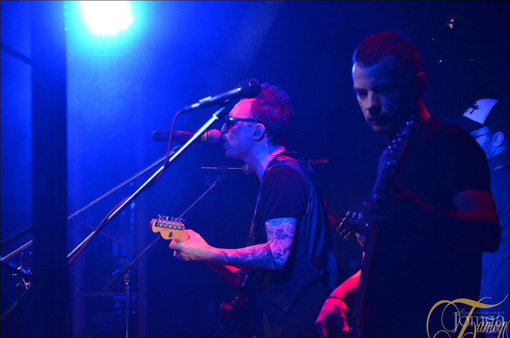 Фотография с группа "ЗВЕРИ" в Батыр