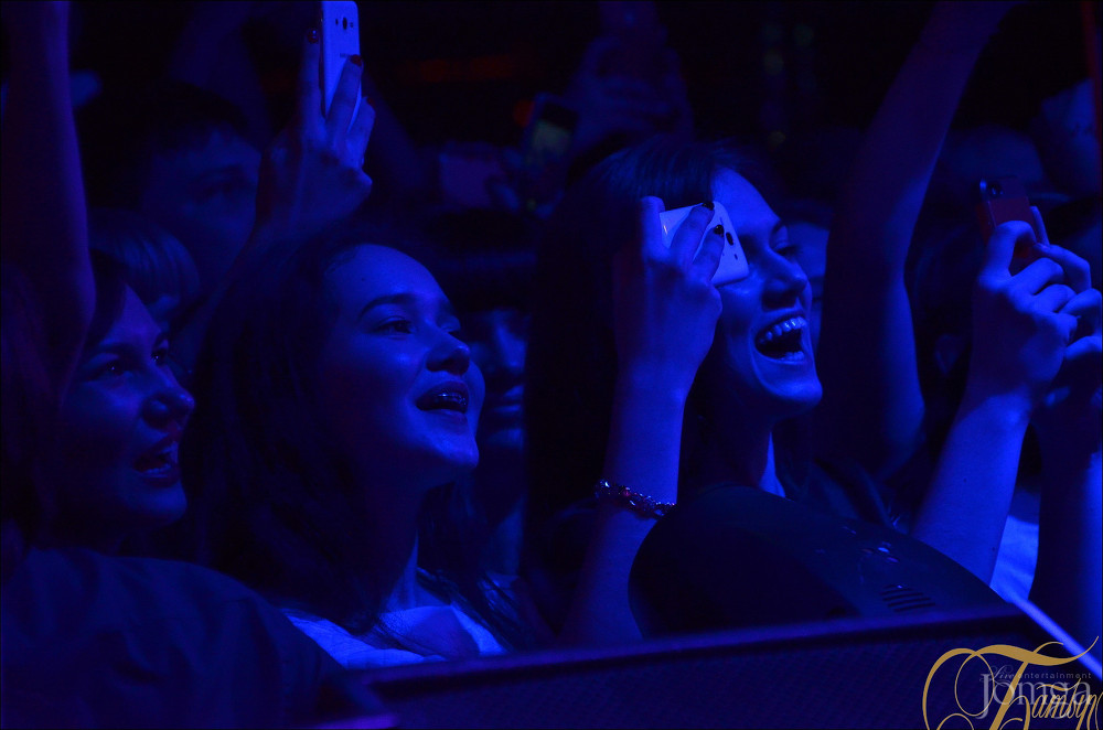 Фотография с группа "ЗВЕРИ" в Батыр