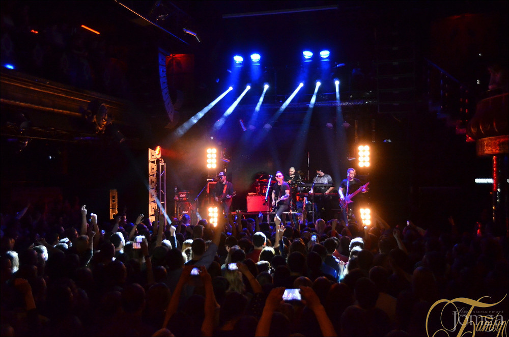 Фотография с группа "ЗВЕРИ" в Батыр