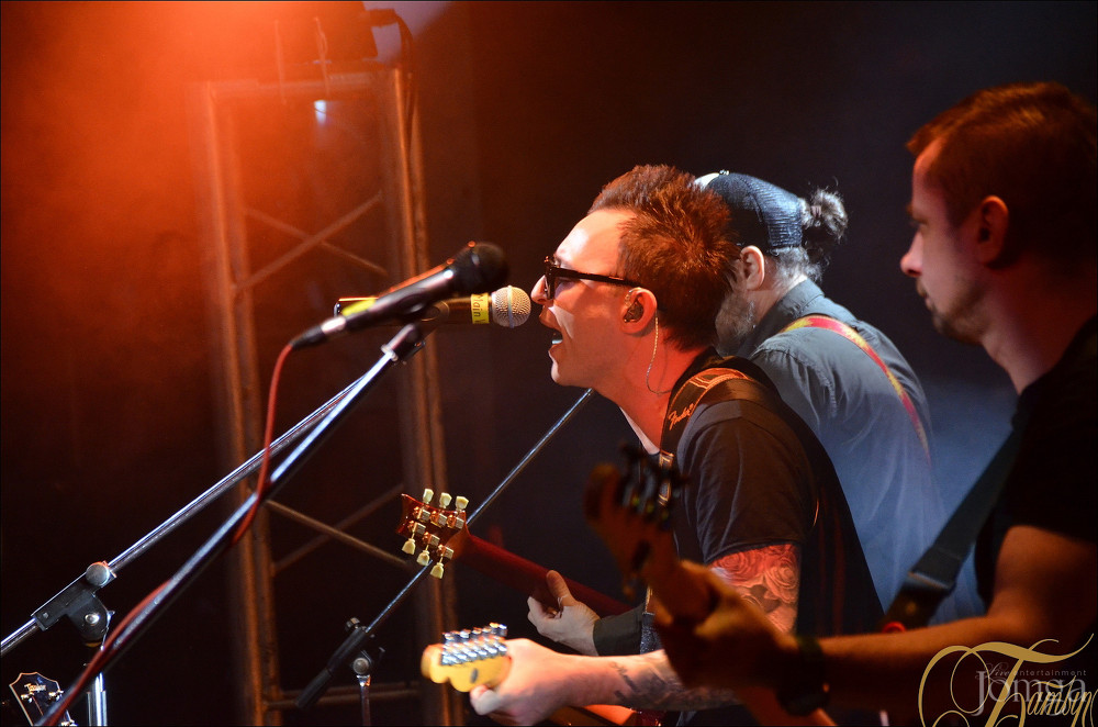 Фотография с группа "ЗВЕРИ" в Батыр