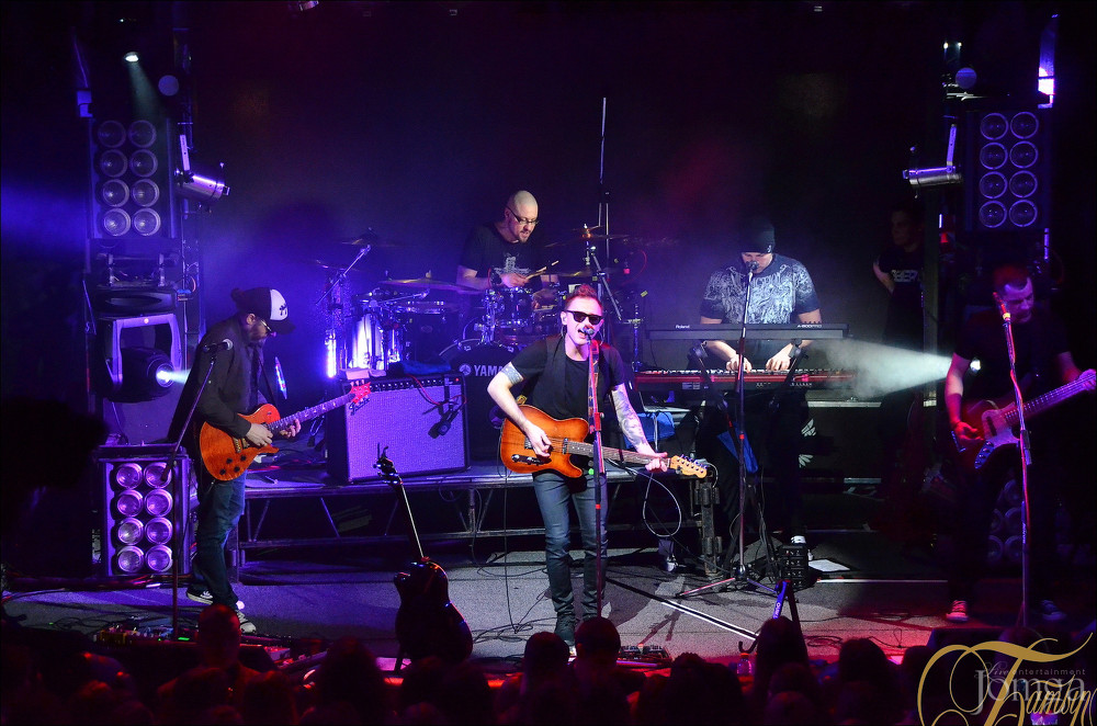 Фотография с группа "ЗВЕРИ" в Батыр