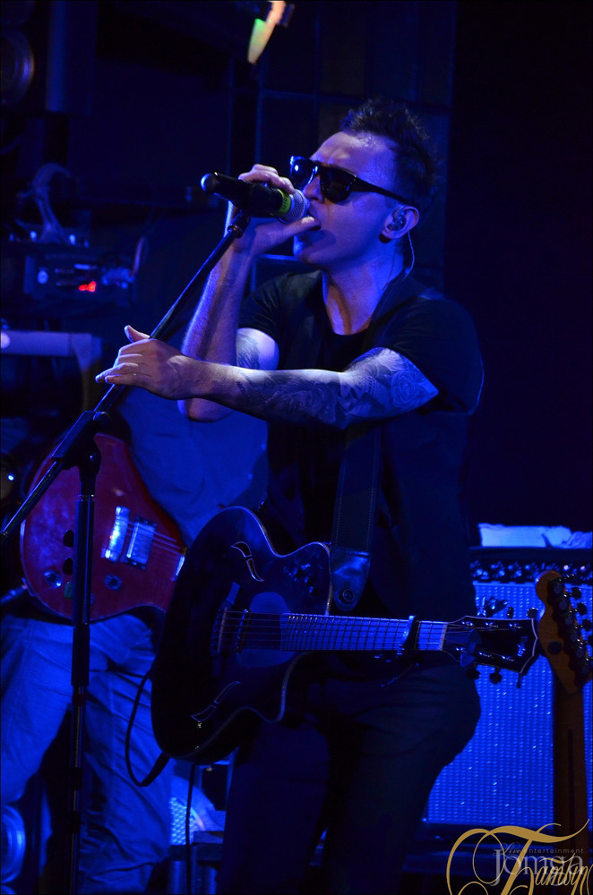 Фотография с группа "ЗВЕРИ" в Батыр