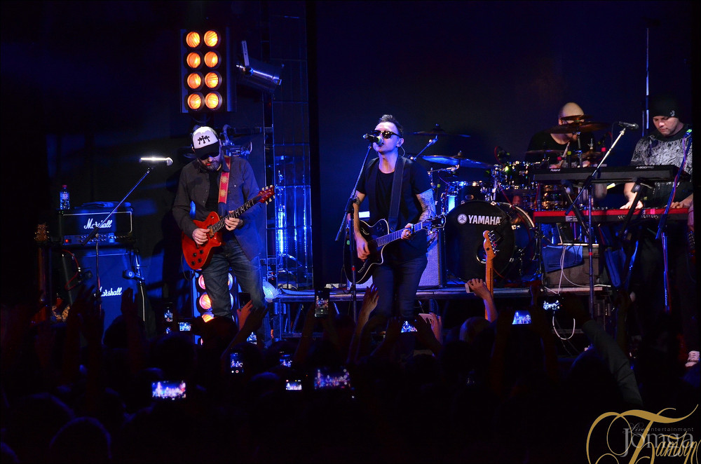 Фотография с группа "ЗВЕРИ" в Батыр