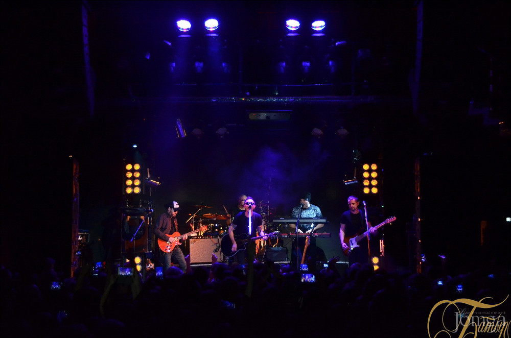 Фотография с группа "ЗВЕРИ" в Батыр