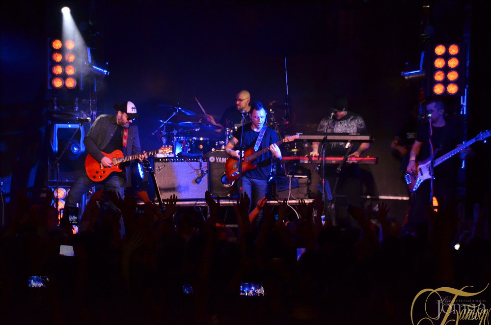 Фотография с группа "ЗВЕРИ" в Батыр