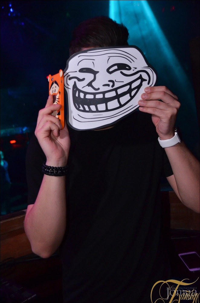 Фотография с ТРОЛОЛО ПАТИ в Батыр