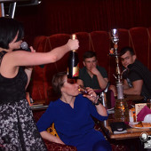 ЖЕНЩИНА, КОТОРУЮ ПОЮТ фото 37