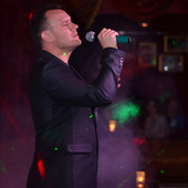 ЖЕНЩИНА, КОТОРУЮ ПОЮТ фото 61