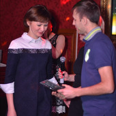 ЖЕНЩИНА, КОТОРУЮ ПОЮТ фото 74