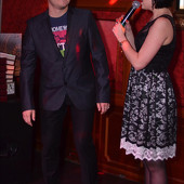 ЖЕНЩИНА, КОТОРУЮ ПОЮТ фото 56