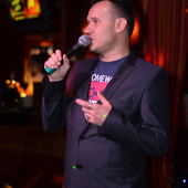 ЖЕНЩИНА, КОТОРУЮ ПОЮТ фото 59