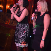 ЖЕНЩИНА, КОТОРУЮ ПОЮТ фото 71