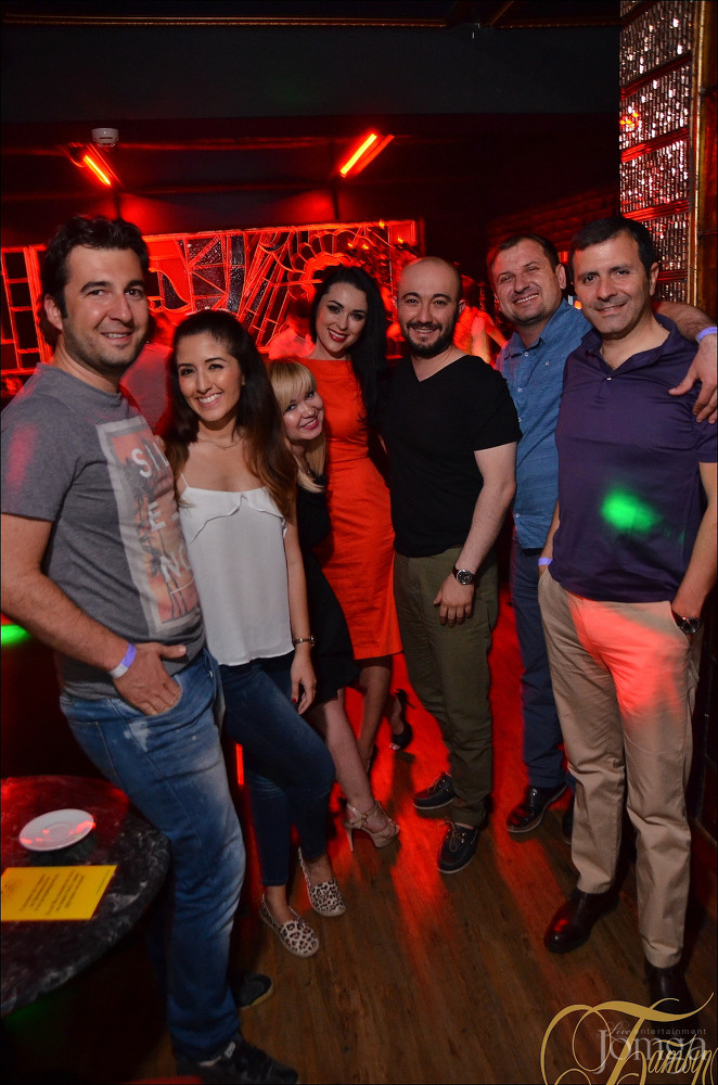 Фотография с FLOWER POWER в Батыр